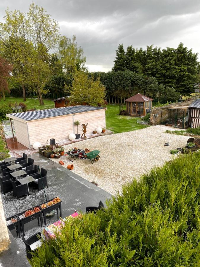 Le Chateau De Frankie Spas-Saunas Grand-Reng Exterior photo